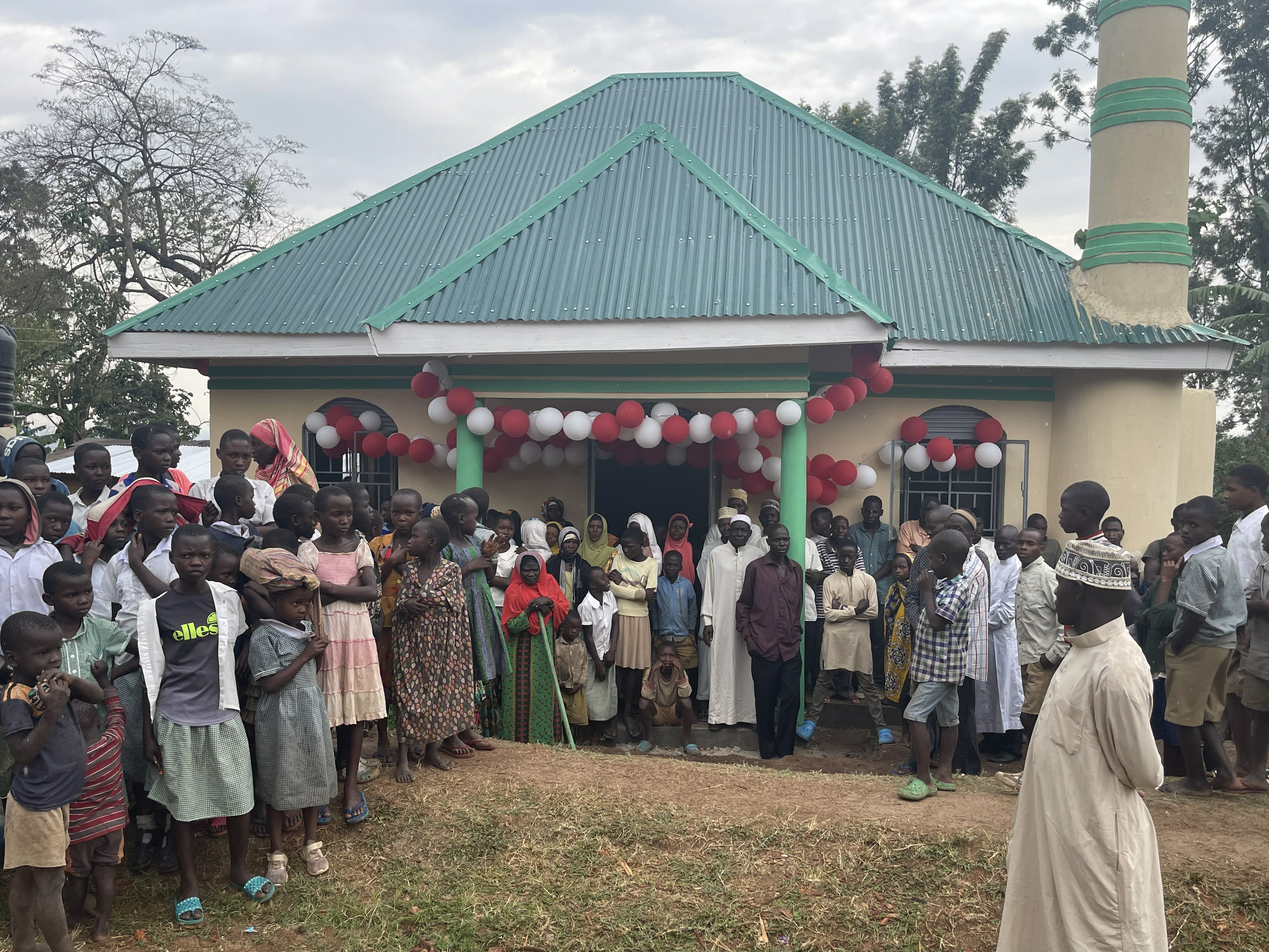 Yeşeren Gönüller Afrika Uganda'da Hz. Muhammed Mescidini Açtı